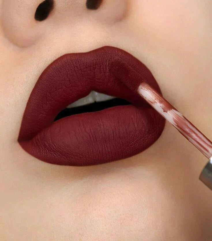 Damsel in Velvet Wags Luxury Matte Liquid Lipstick