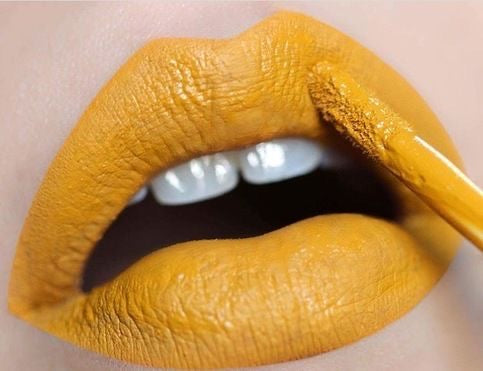 Honey Thunder Wags Luxury Matte Liquid Lipstick